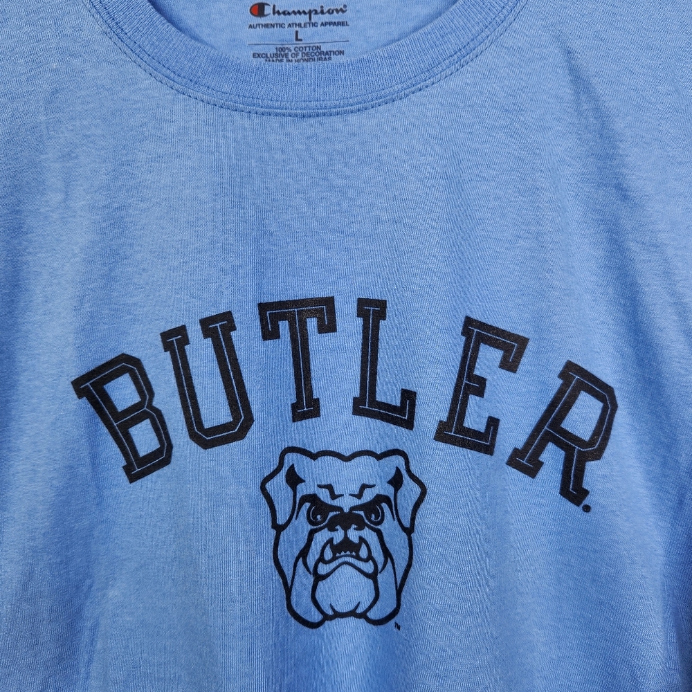 🔥PRICE DROP!!! 🔥 Champion Butler Blue Short Sleeve Tee 🩵💙🐶 - Picture 4 of 6